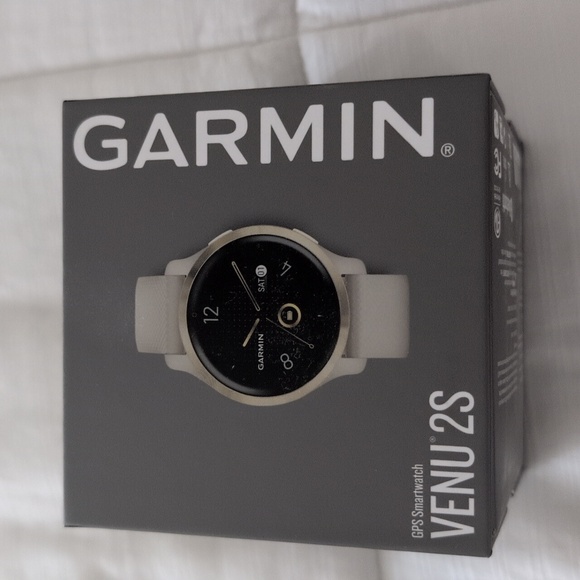 Garmin Venu 2S Smartwatch - Picture 8 of 12